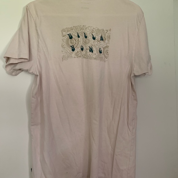 tan billabong t-shirt - Picture 3 of 4